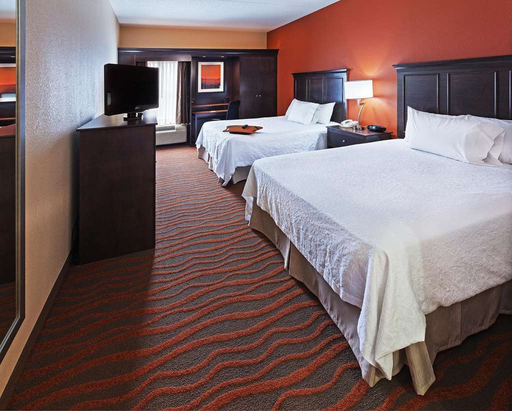 Hampton Inn By Hilton Clarksville Δωμάτιο φωτογραφία